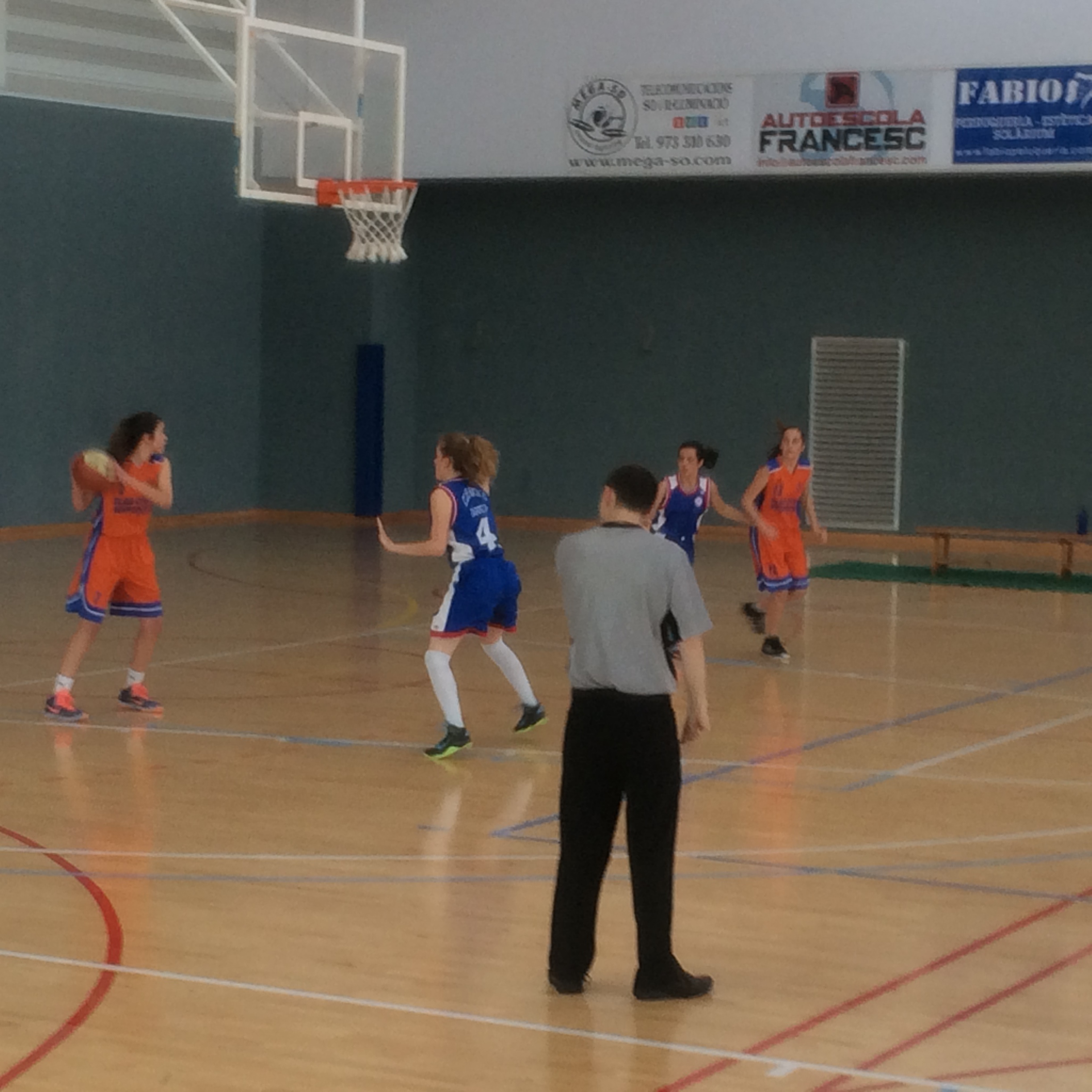 Infantil Femení Perruqueria Olga. Classificat per a la final a 4 Temp.2014-2015 Club Bàsquet Bellpuig