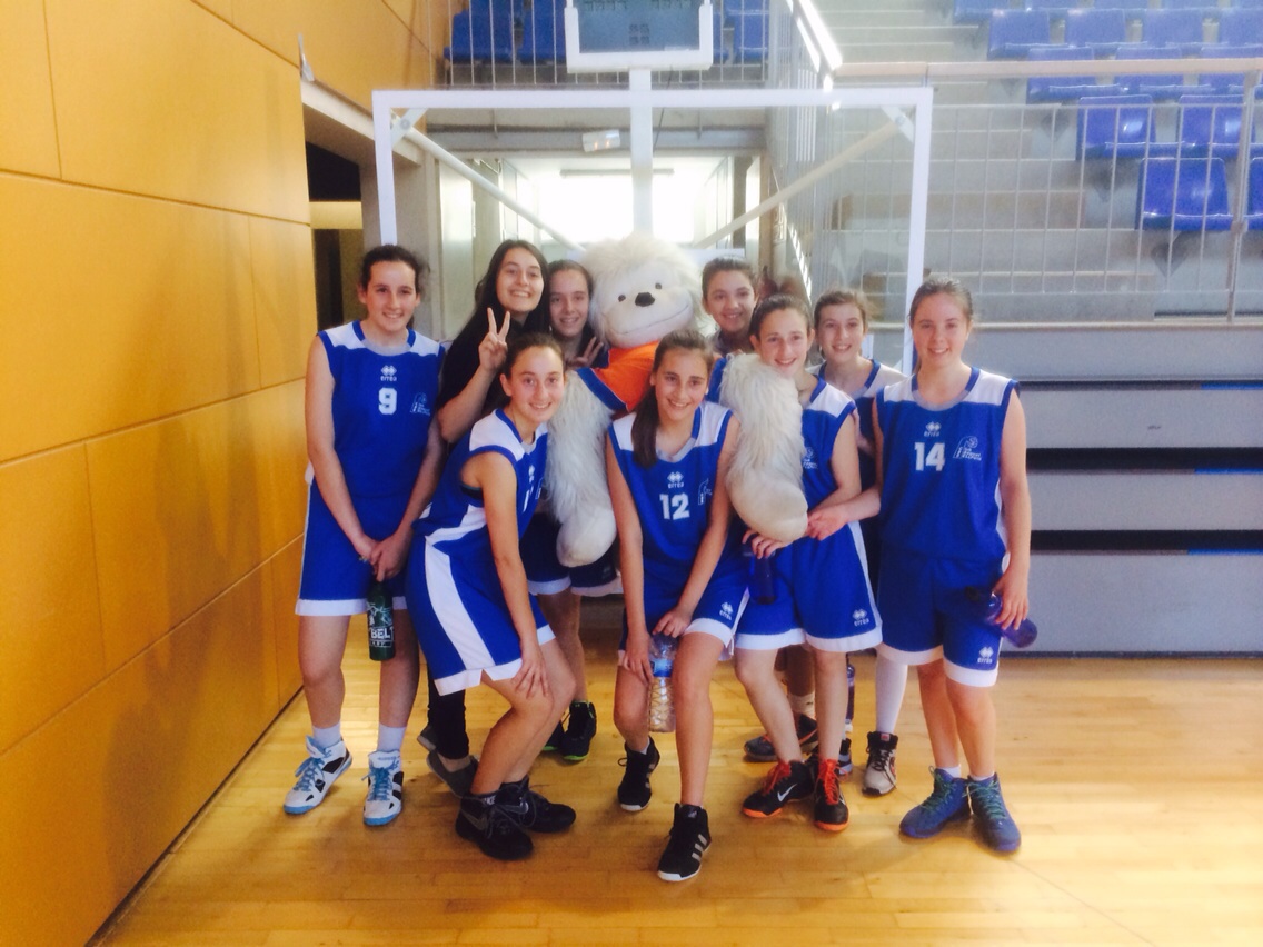 Club Bàsquet Bellpuig. Temp.2014-2015. L'infantil femení ha arribat a la Final.