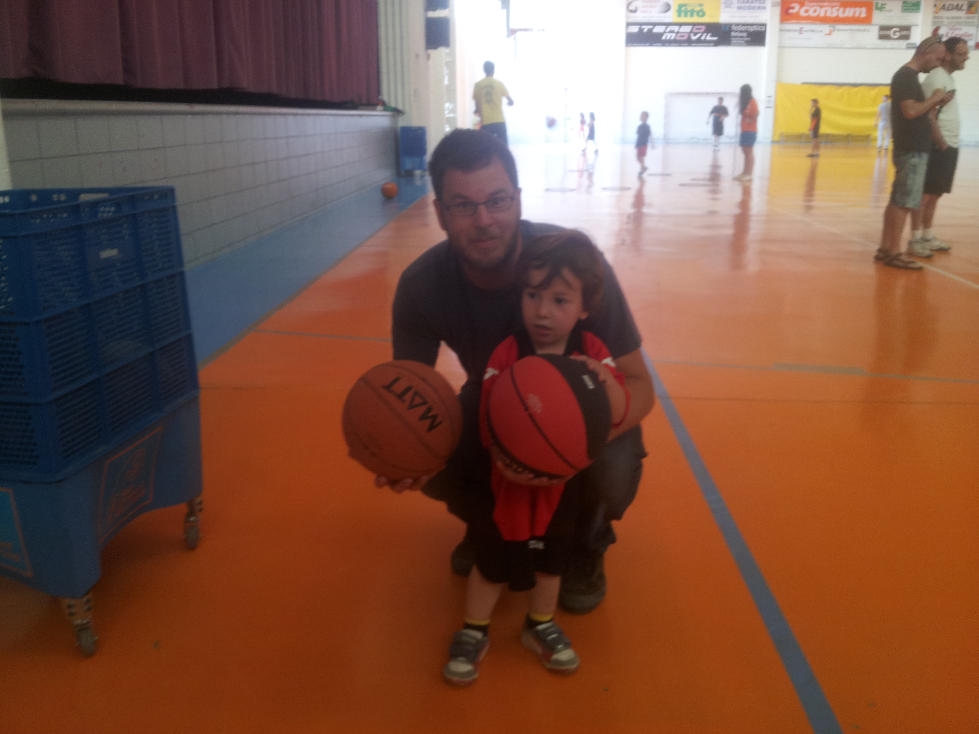 Club Bàsquet Bellpuig. Temp.2014-2015. Jornada portes obertes escola