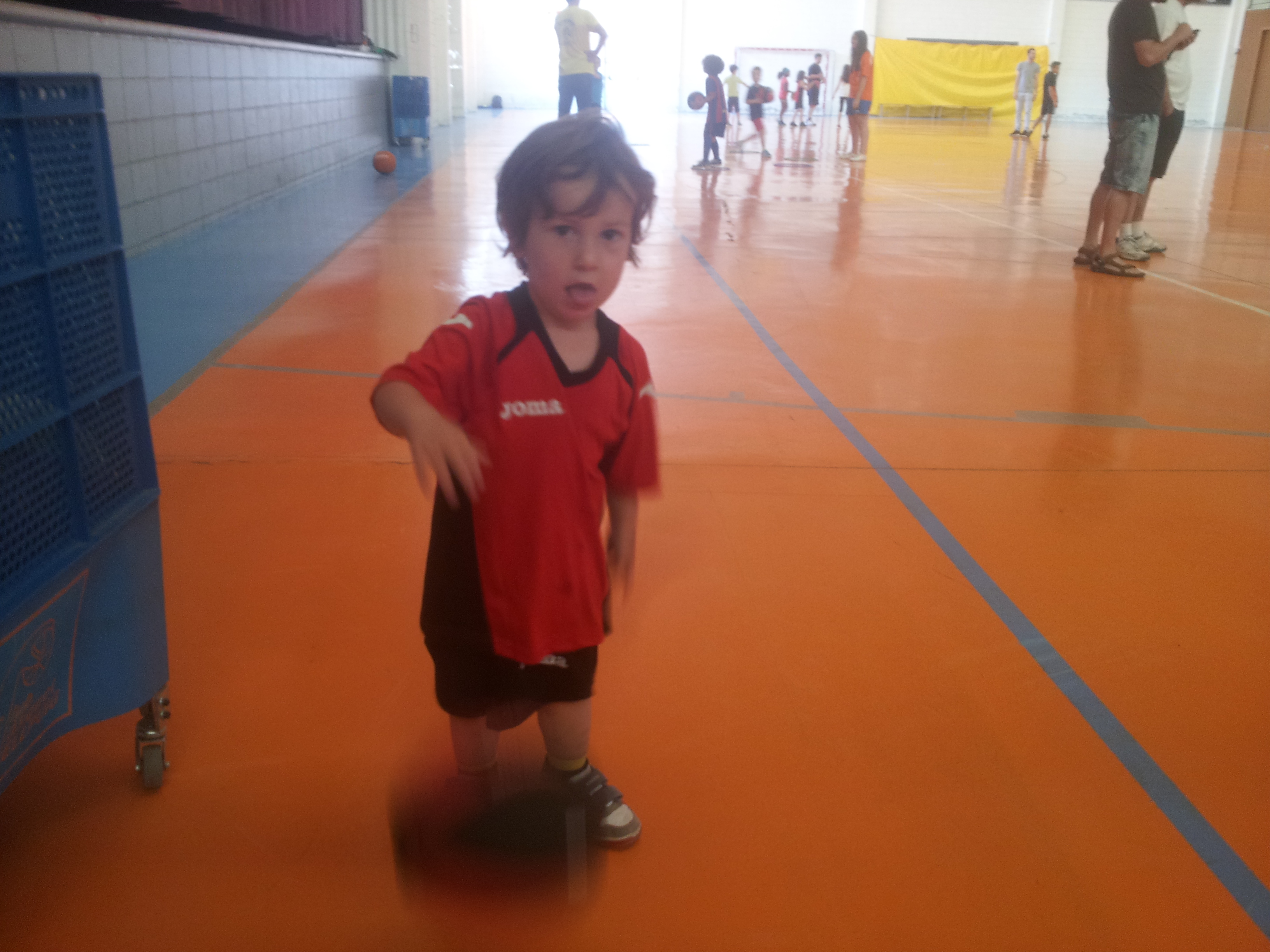 Club Bàsquet Bellpuig. Temp.2014-2015. Jornada portes obertes escola