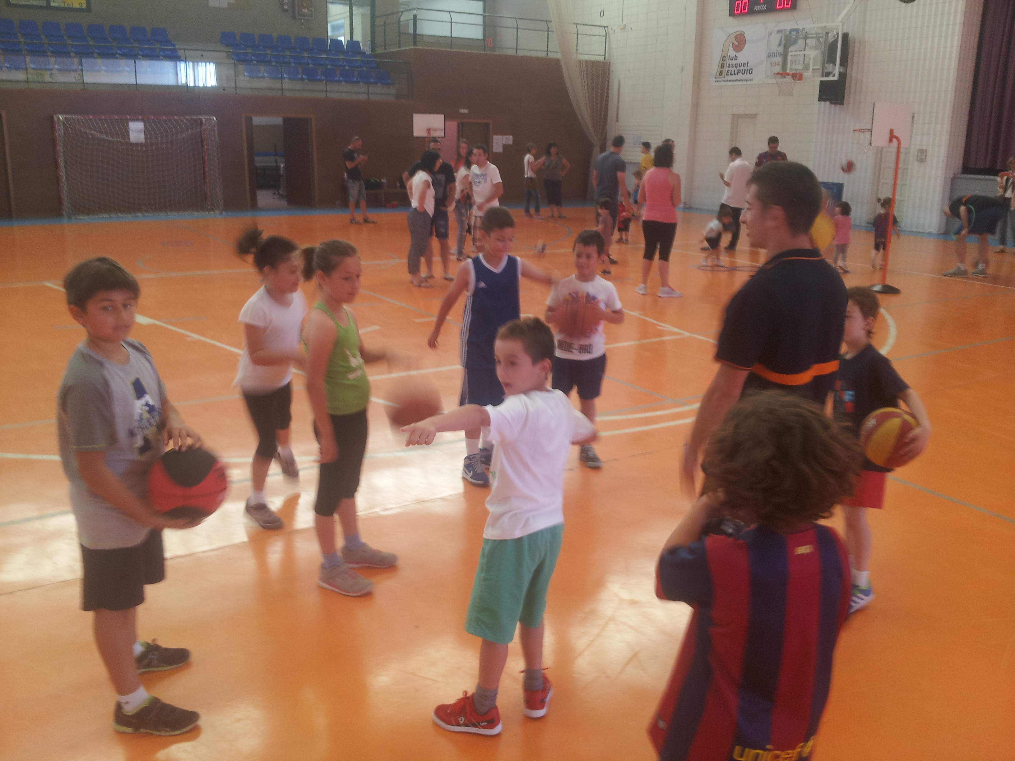 Club Bàsquet Bellpuig. Temp.2014-2015. Jornada portes obertes escola