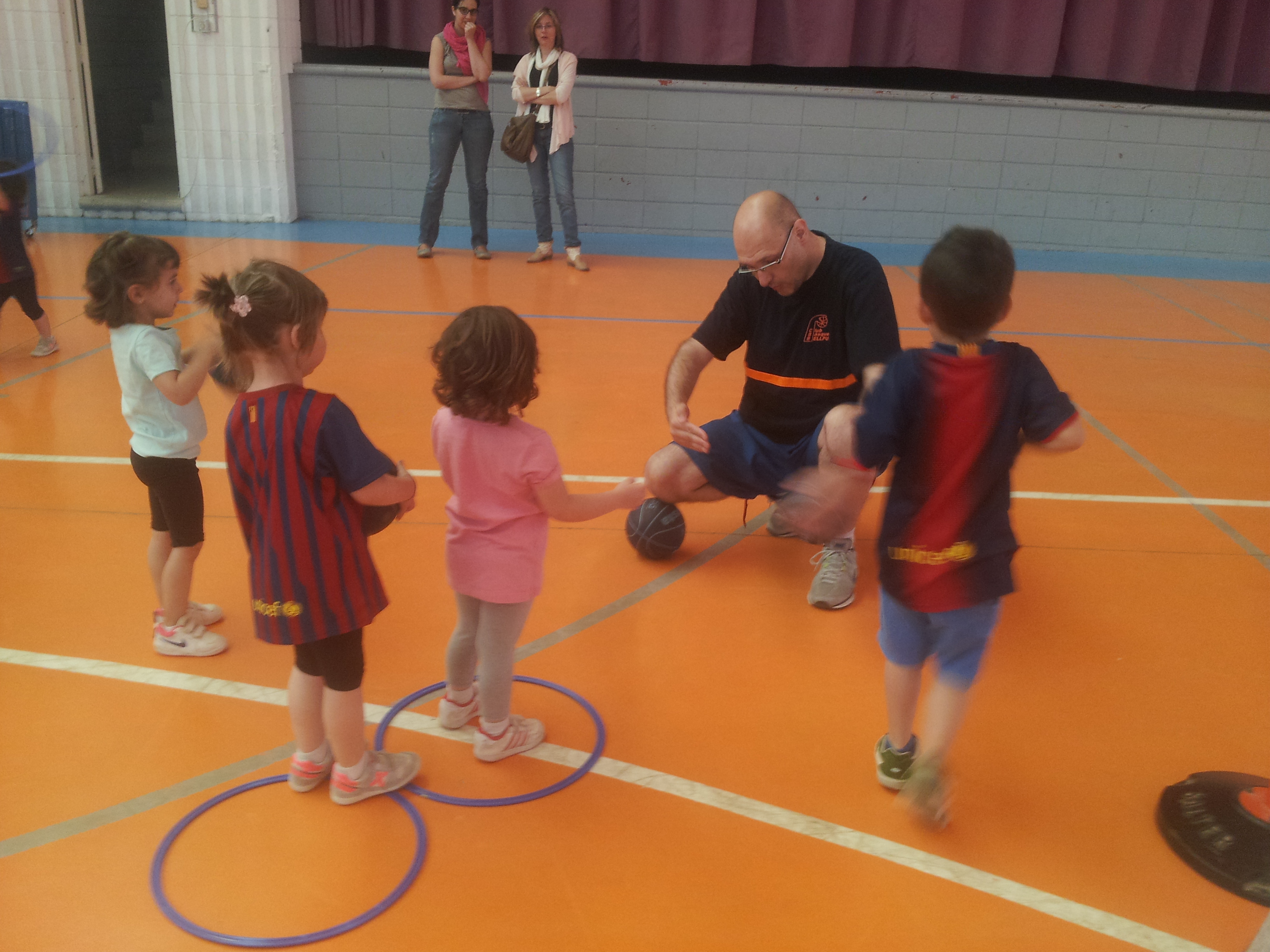 Club Bàsquet Bellpuig. Temp.2014-2015. Jornada portes obertes escola