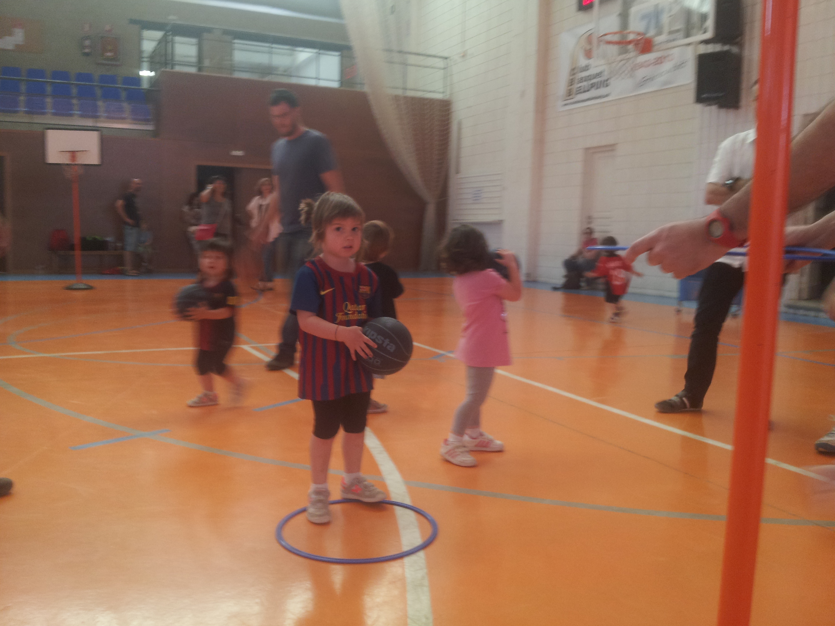 Club Bàsquet Bellpuig. Temp.2014-2015. Jornada portes obertes escola