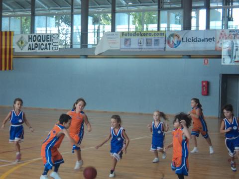 El Club Bàsquet Bellpuig participa a la primera Trobada de la temporada 2013-2014