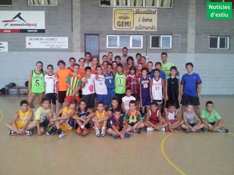 Pierre Oriola visita el Campus del Club Bàsquet Bellpuig 2013