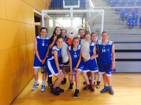 El Perruqueria Olga Cbb es classifica per a la final. Club Bàsquet Bellpuig